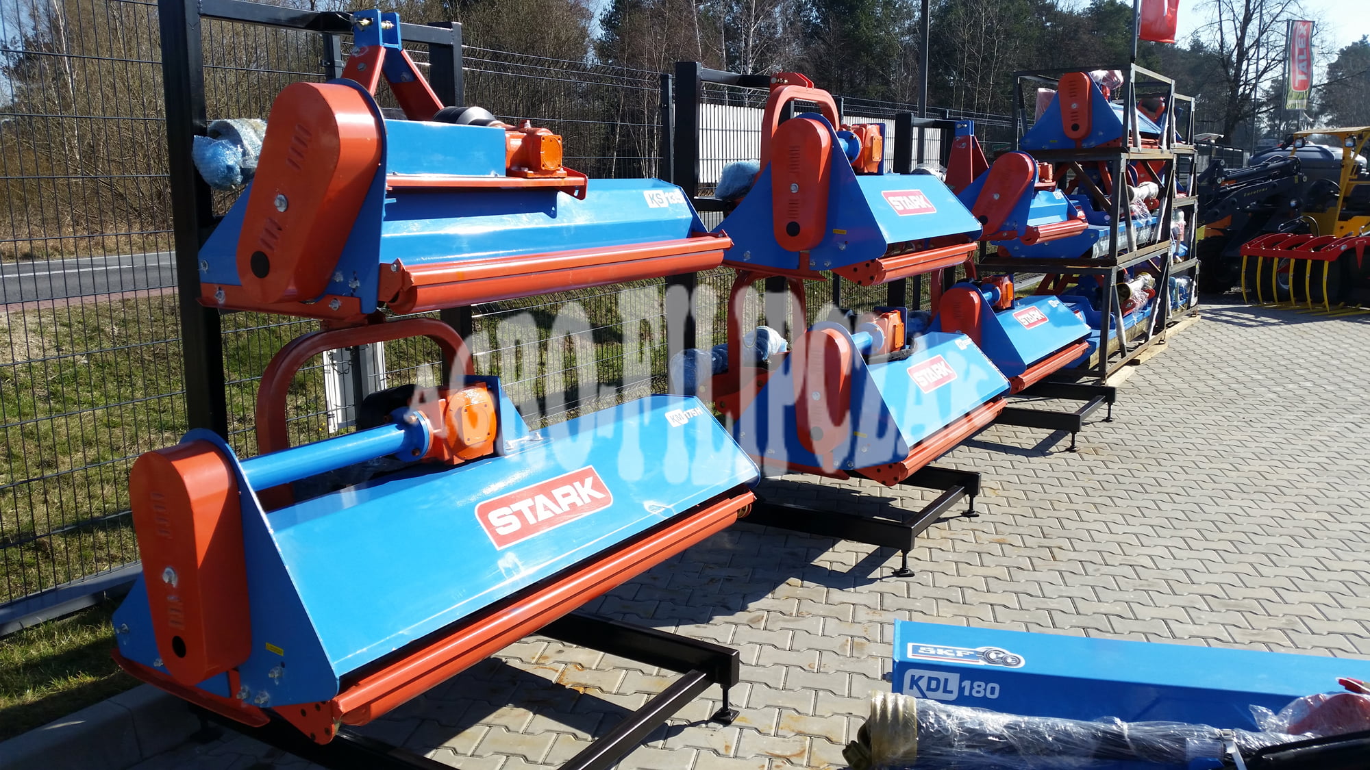 Kosiarki bijakowe STARK KM155 1